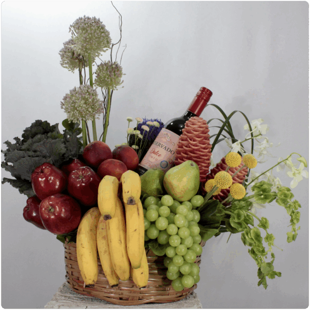 Arreglo de frutas mixtas + un vino con base de canasta - Image 2