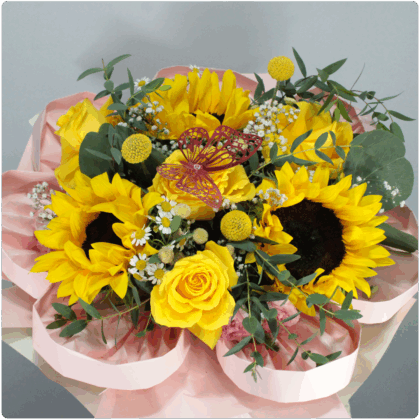 Arreglo de girasoles y rosas