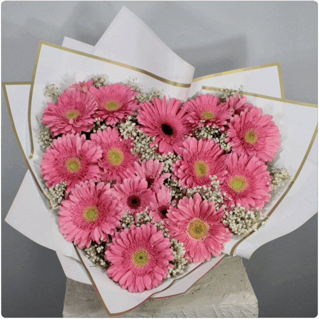 Bouquet de gerberas en forma de corazón - Image 2