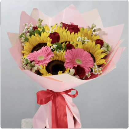 Bouquet de rosas girasal rosas gerberas y Santa María