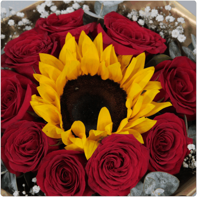 Bouquet de rosas y girasol - Image 2
